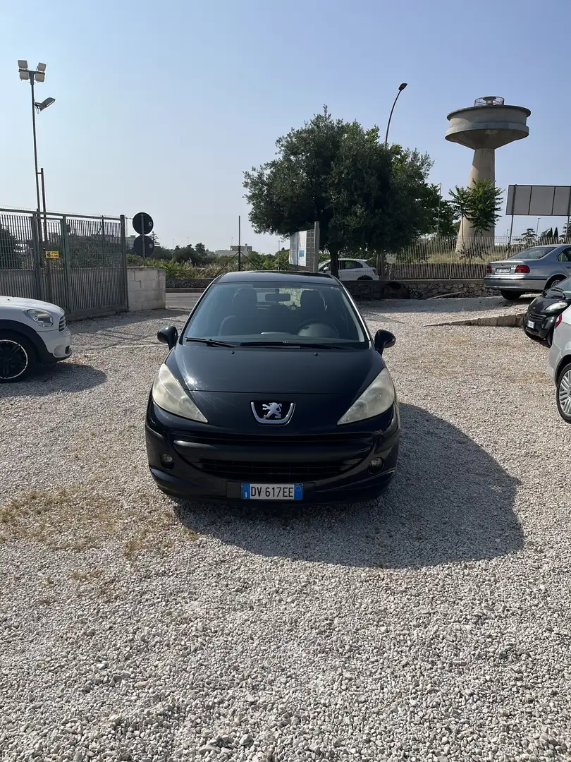 Peugeot 207 5p 1.4 hdi XS - 2