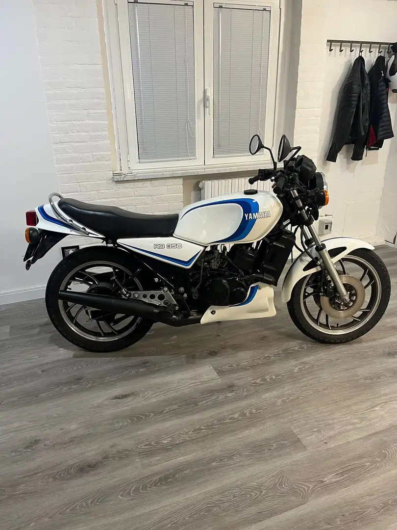 Yamaha RD 350 LC Blanc - 1