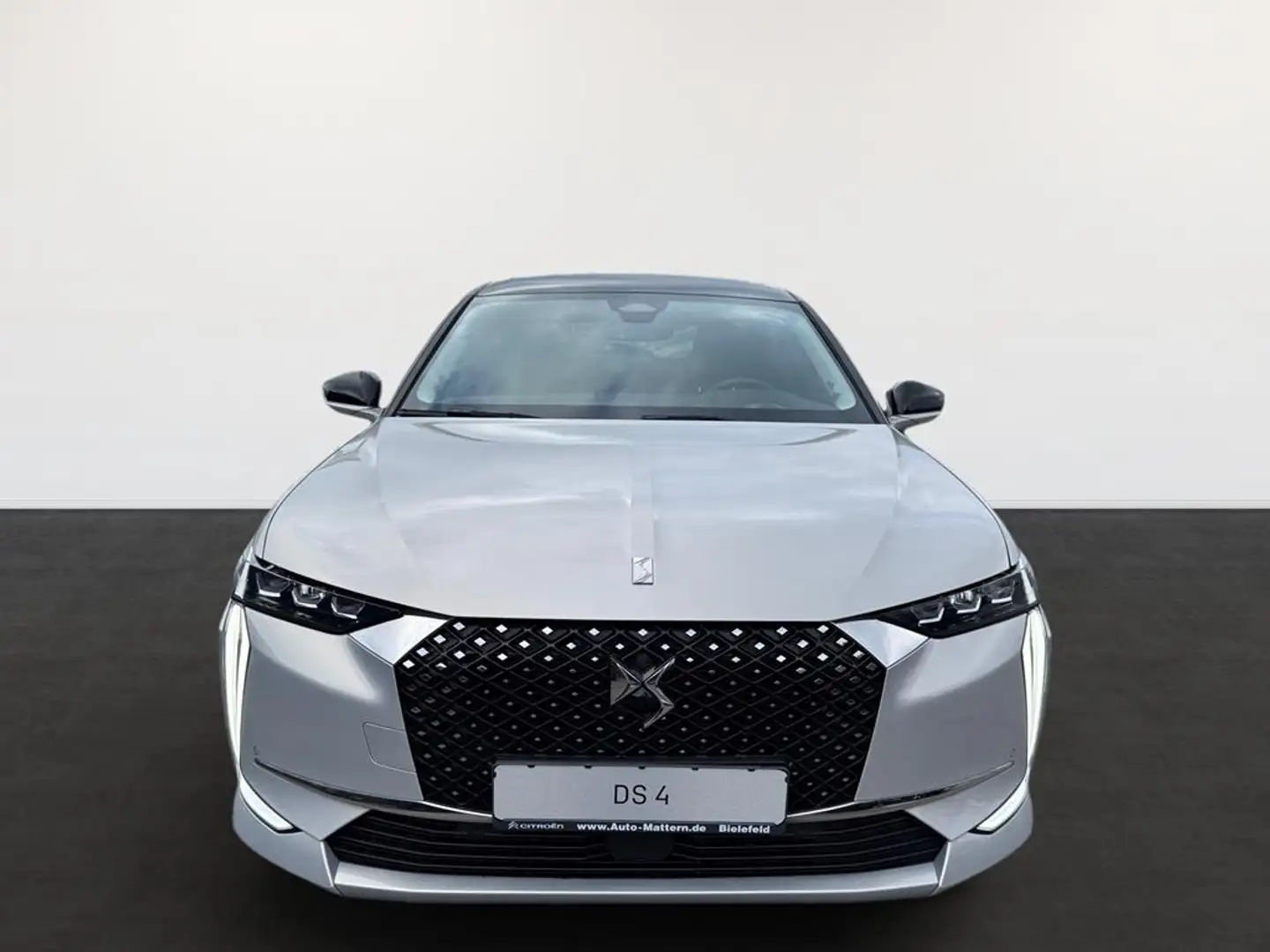 DS Automobiles DS 4 4 E-Tense Hybrid 225(Plug-In)Rivoli S&amp Gris - 2