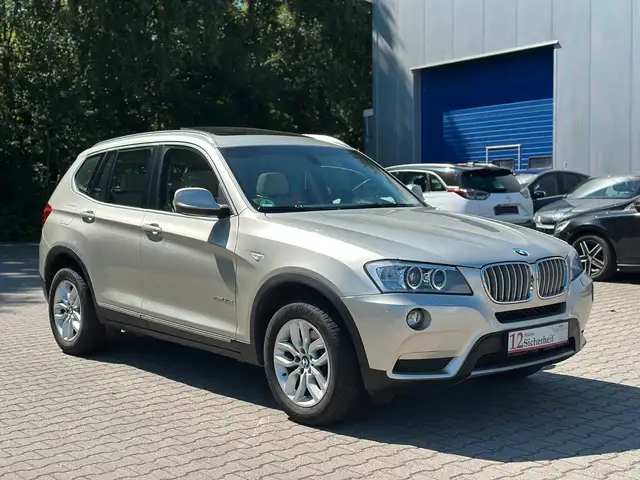 BMW X3 xDrive 30 d Bi-Xenon*Memory*Leder*Pano*
