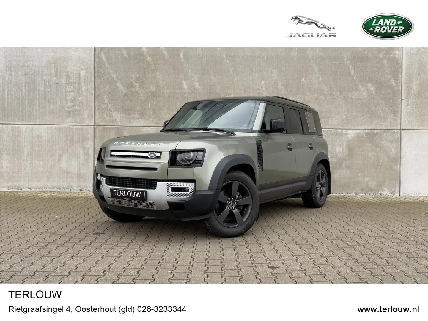Land Rover Defender 3.0 D250 110 MHEV HSE I COMMERCIAL Groen - 1