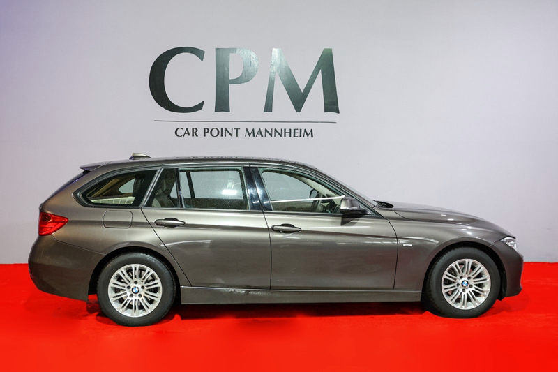 BMW 318 d Touring *Modern-Line* Leder Navi Xenon — photo 5