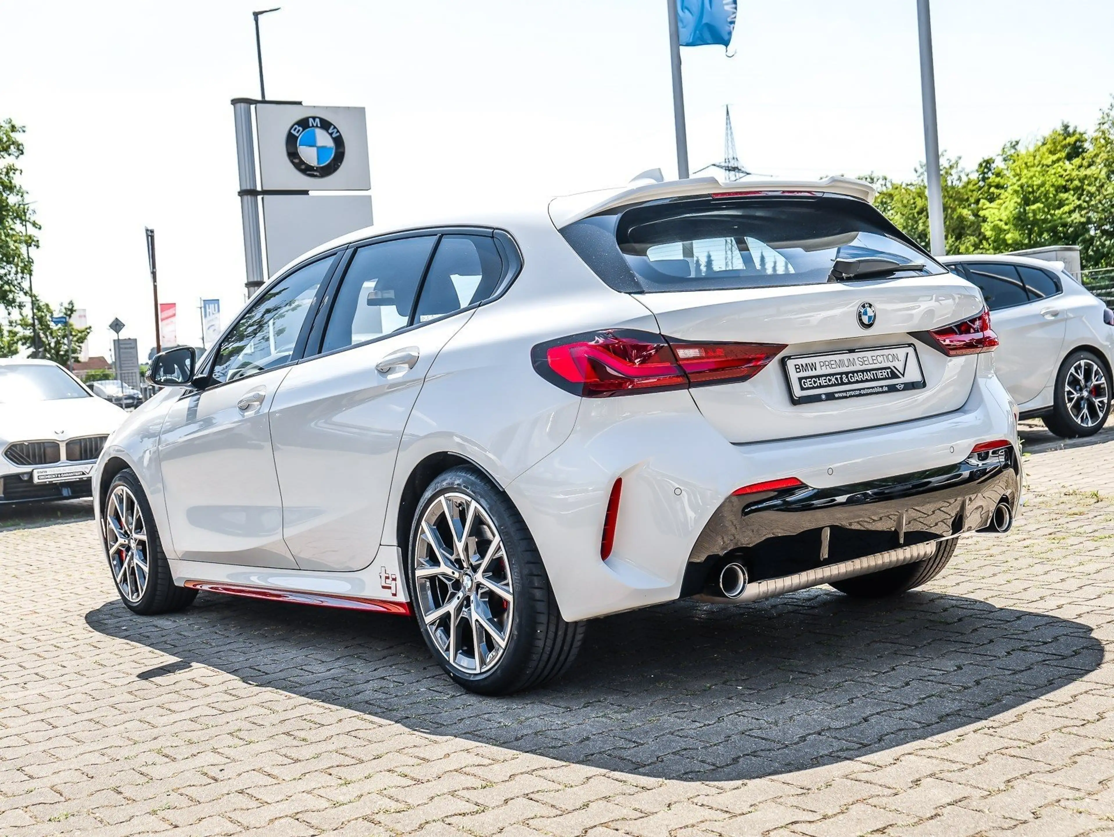 BMW 128 ti M Sport Pro HUD NAVI LED PDC V+H DAB Klima — photo 7