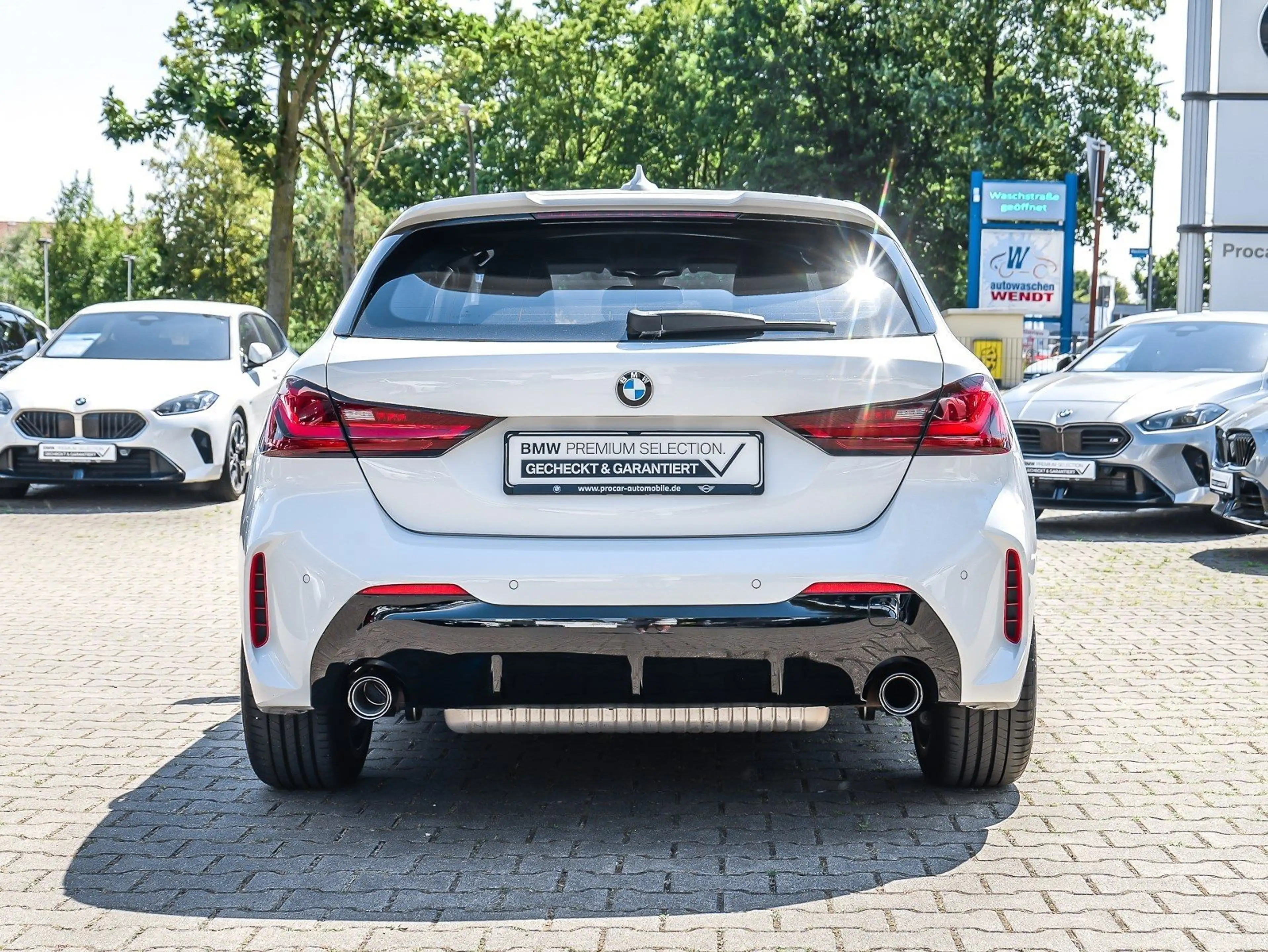 BMW 128 ti M Sport Pro HUD NAVI LED PDC V+H DAB Klima — photo 11