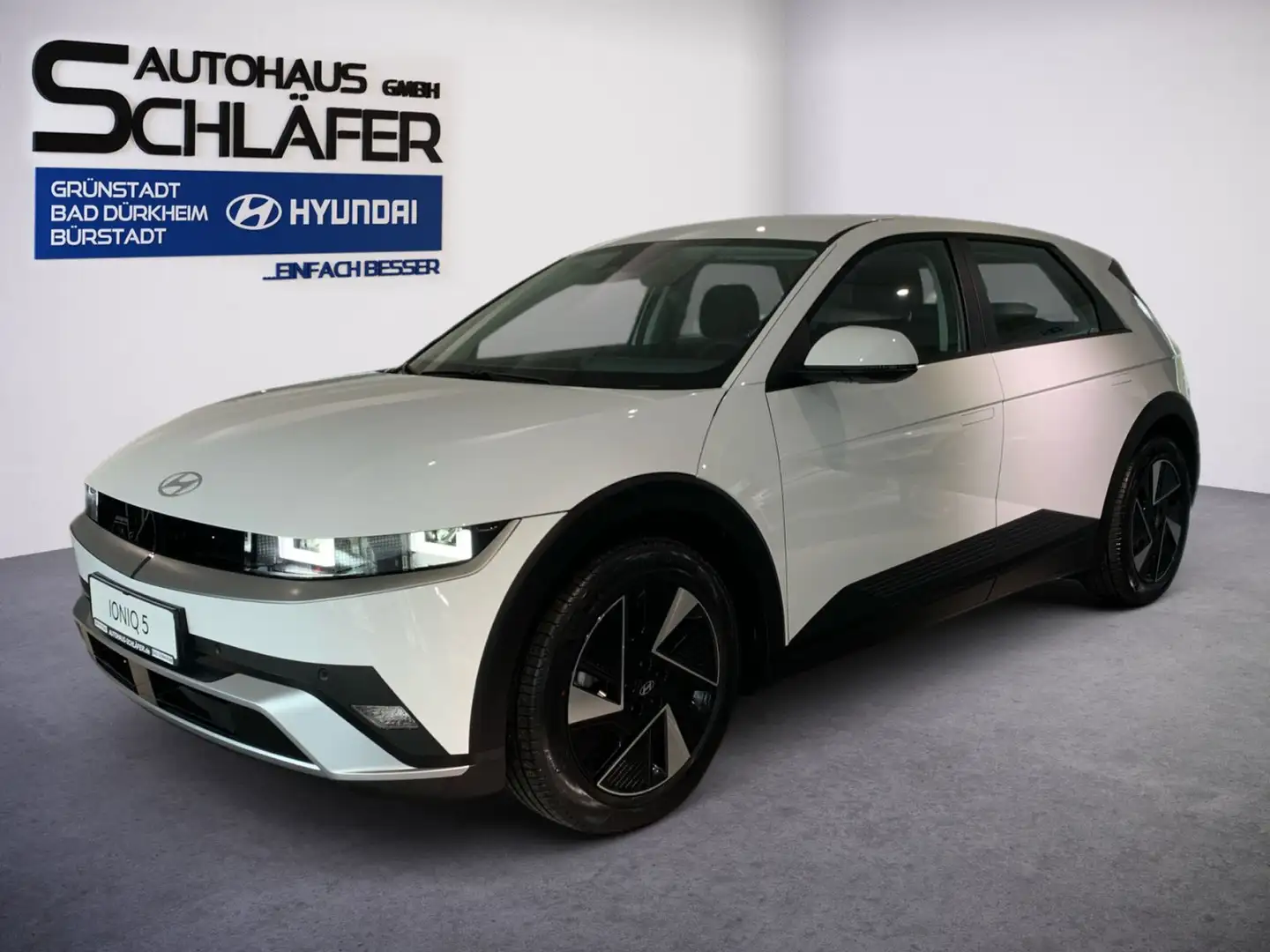 Hyundai IONIQ 5 Elektro 63 kWh Warmepumpe Blanc - 1