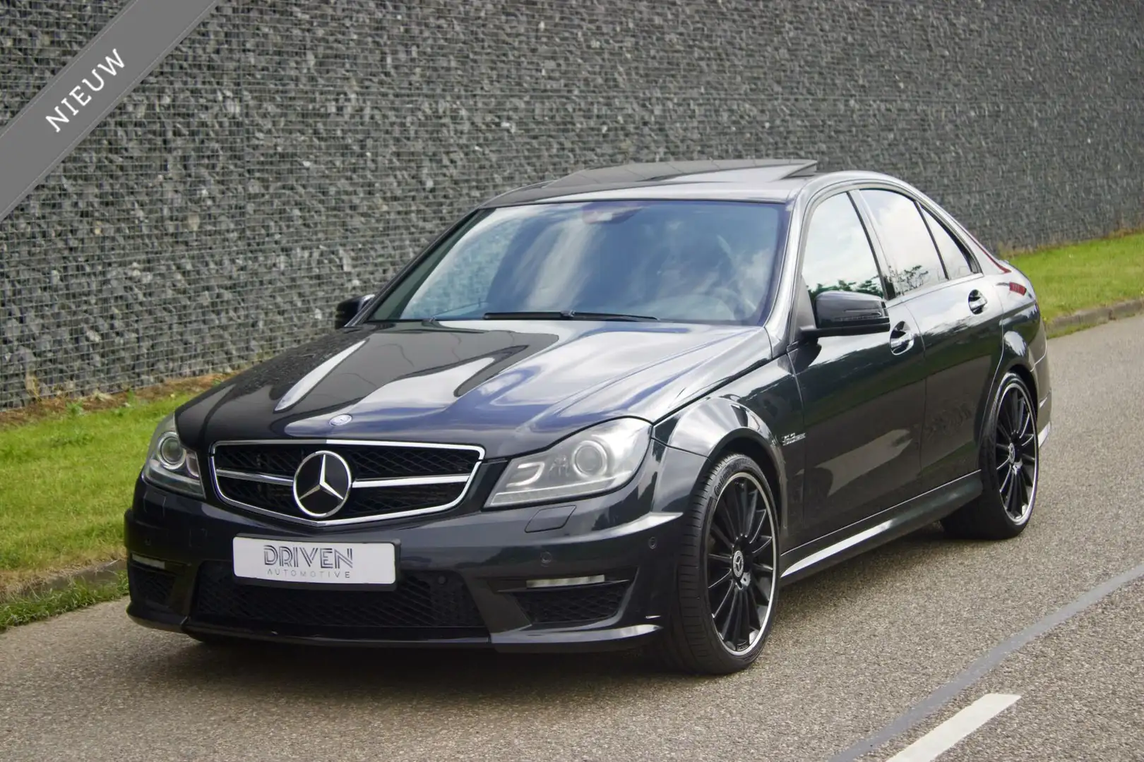 Mercedes-Benz C 63 AMG Gri - 1