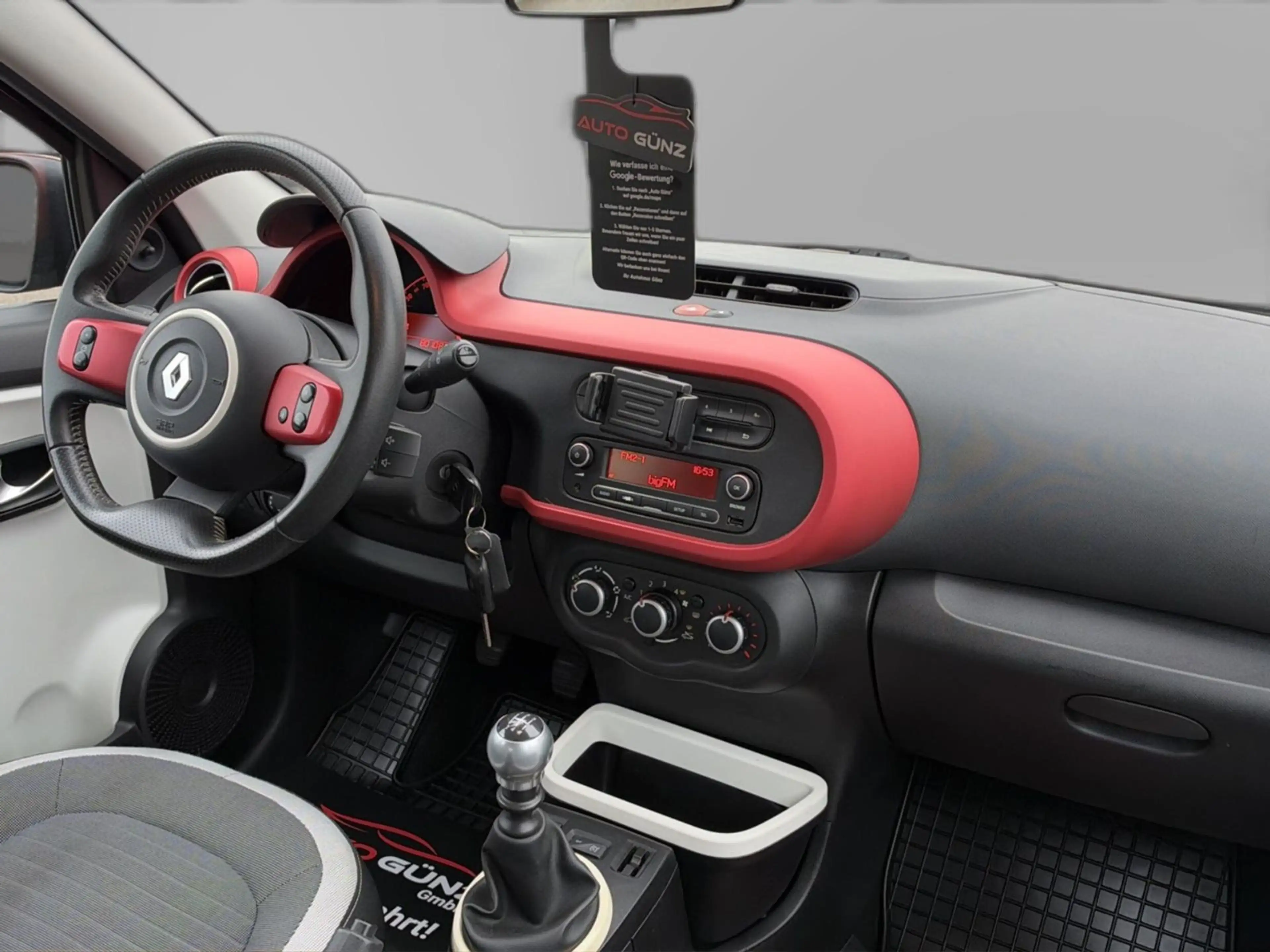 Renault Twingo Liberty *Klima-SHZ-Tempomat* — photo 12