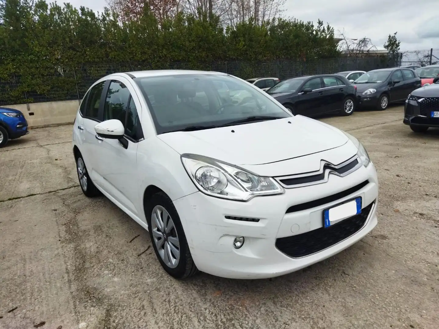 Citroen C3 1.2cc PURETECH SEDUCTION GPL 82cv 5P CLIMA STEREO Bianco - 2