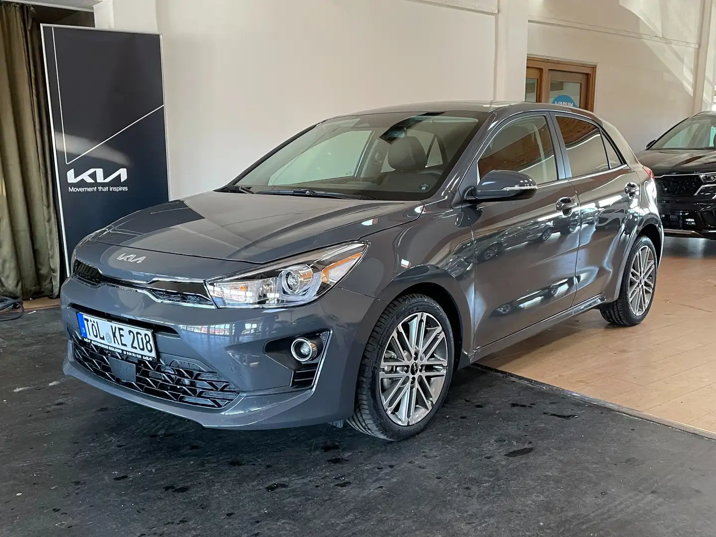 Kia Rio 1.0 T DCT-7 Platinum, Navi, DAB, LED Grau - 1