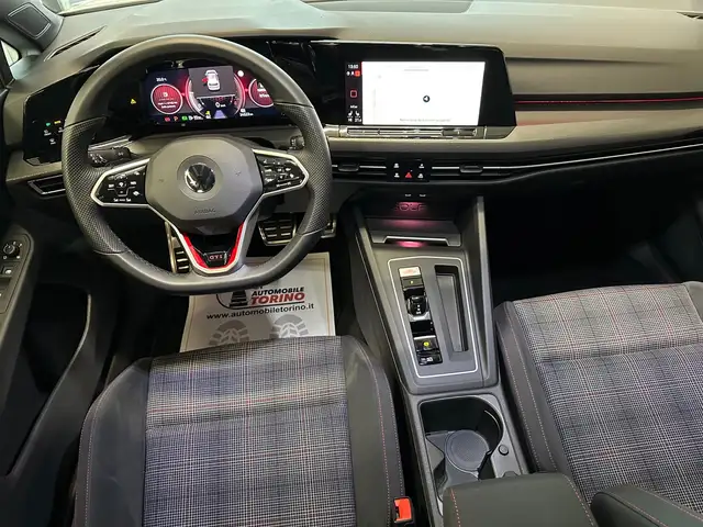Volkswagen Golf view 9