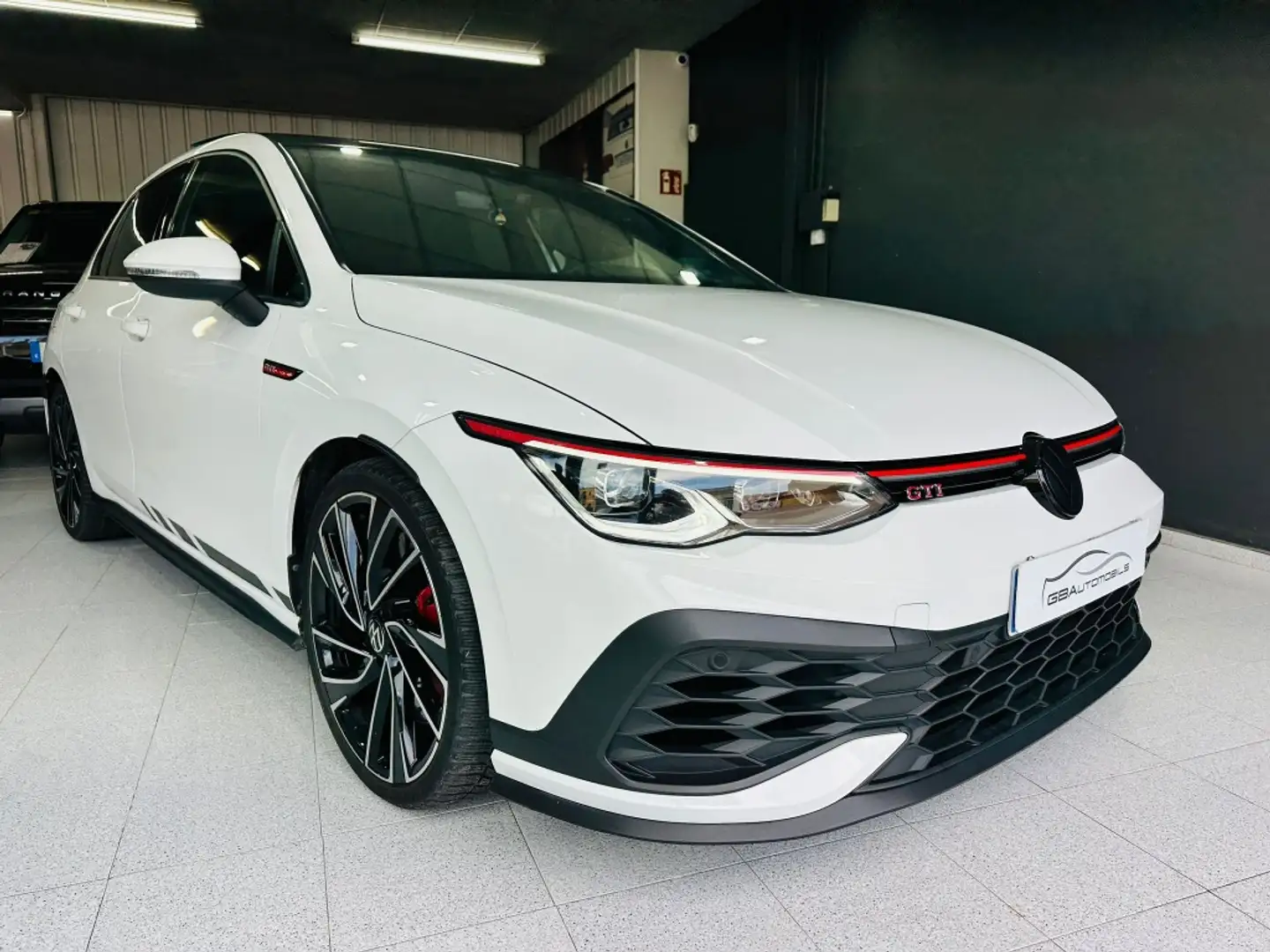 Volkswagen Golf GTI 2.0 TSI Clubsport DSG 221kW Weiß - 1