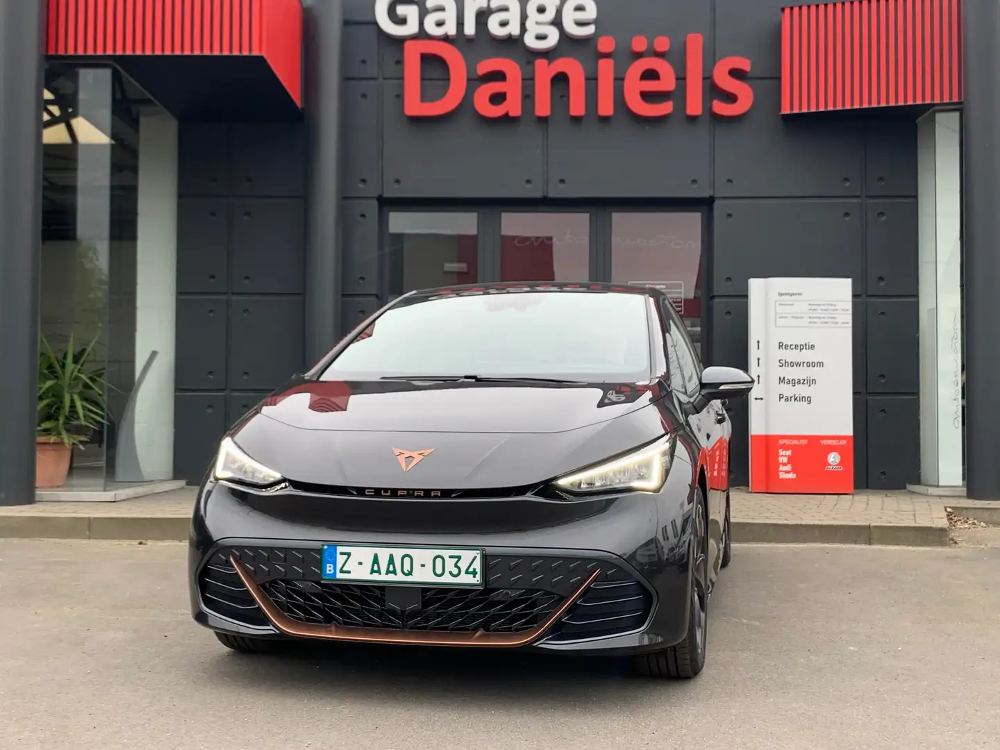 CUPRA Born Born 170kW/58kWh Gris - 1