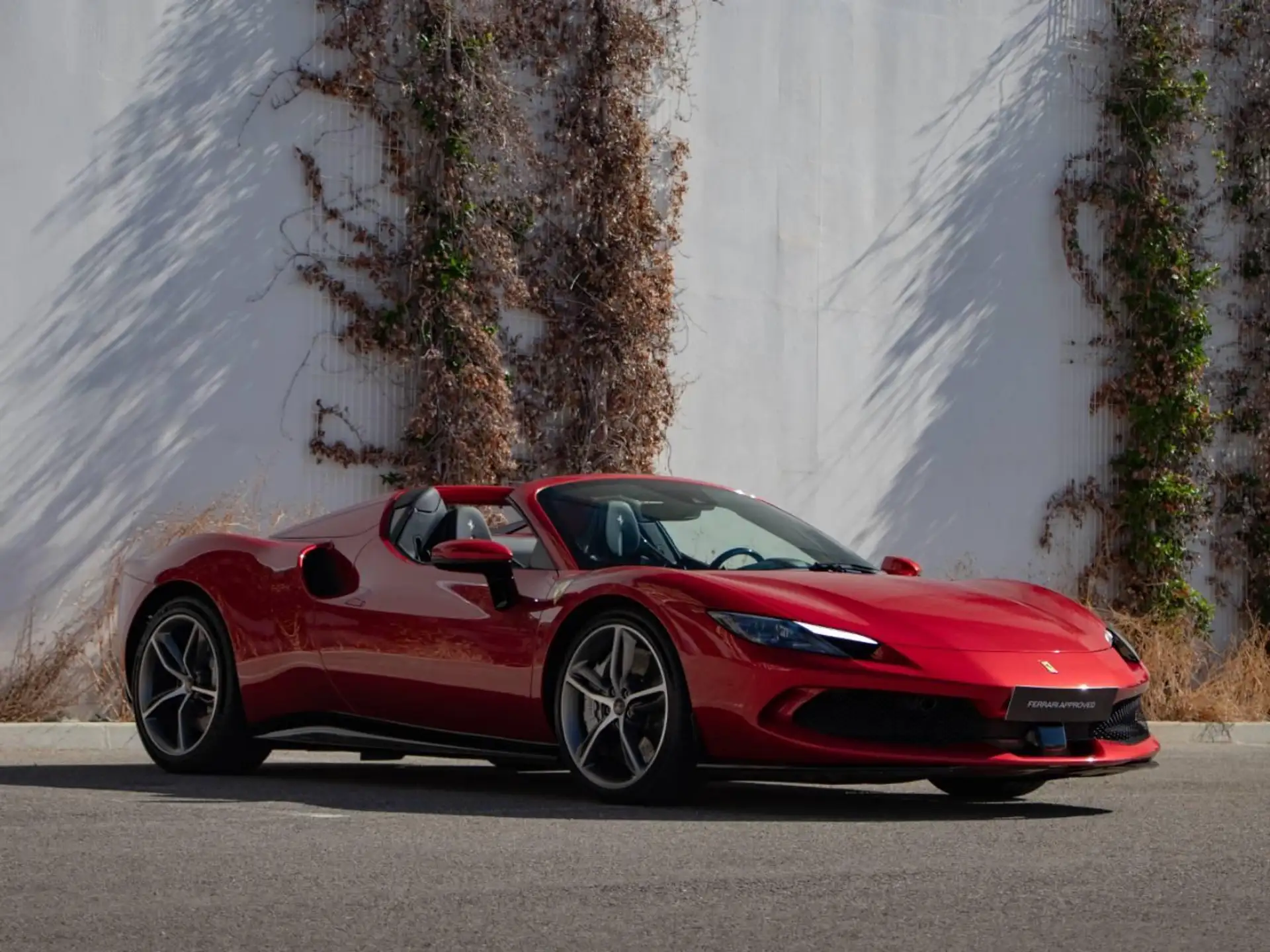 페라리 296 GTS 2025 빨강 사진 3