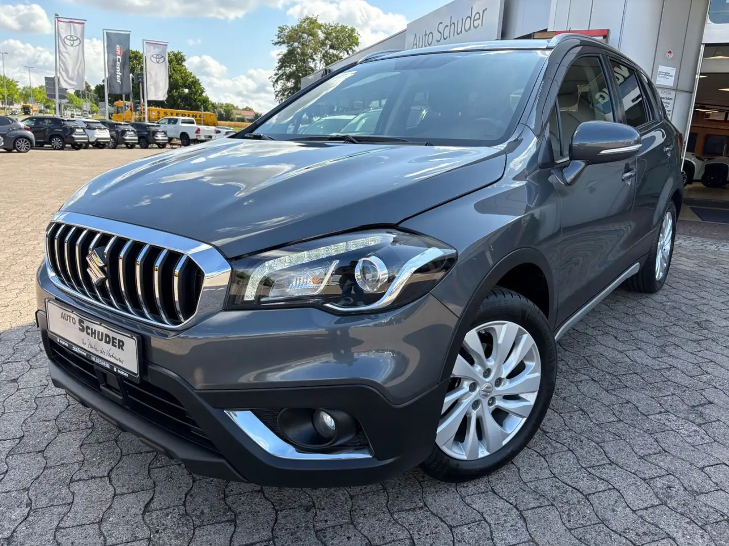 Suzuki SX4 S-Cross Comfort **NAVI** Grau - 1