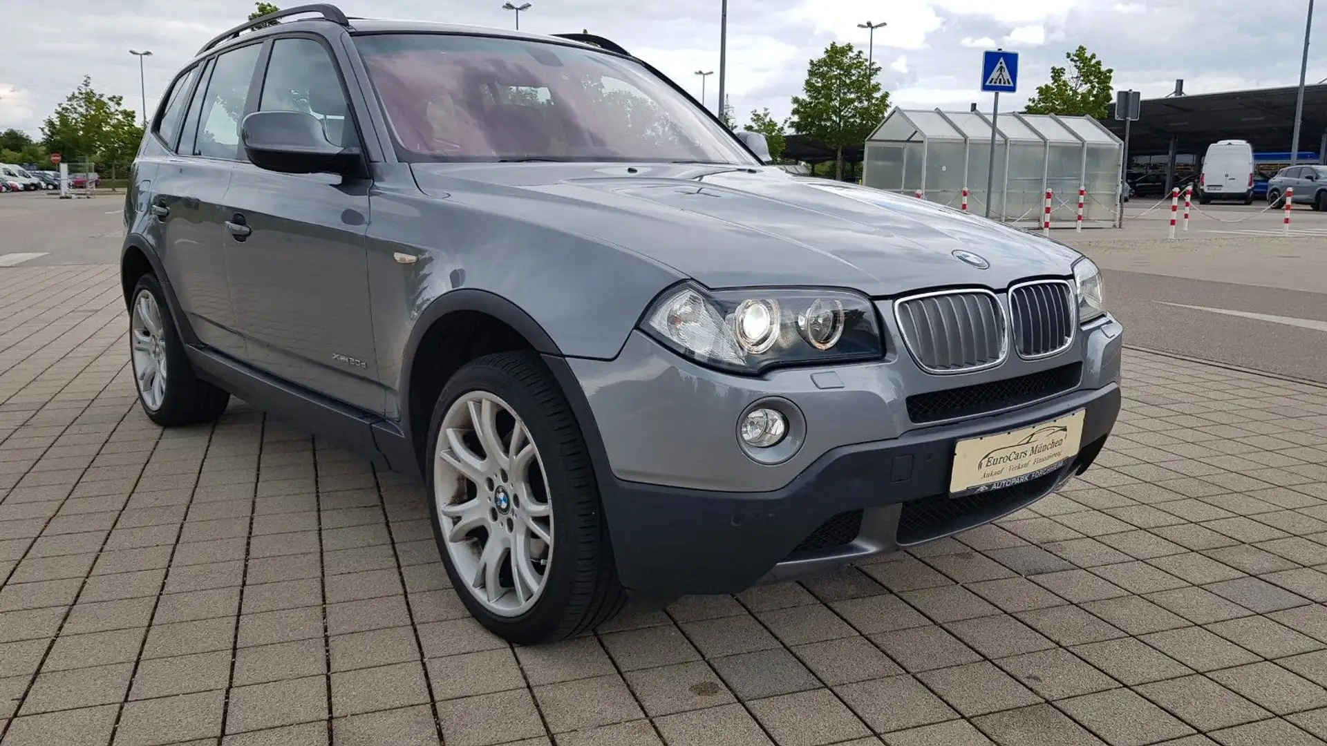 BMW X3 xD 20d aut. Edit. Lifestyle ~Leder~Xenon~19"M Gris - 1