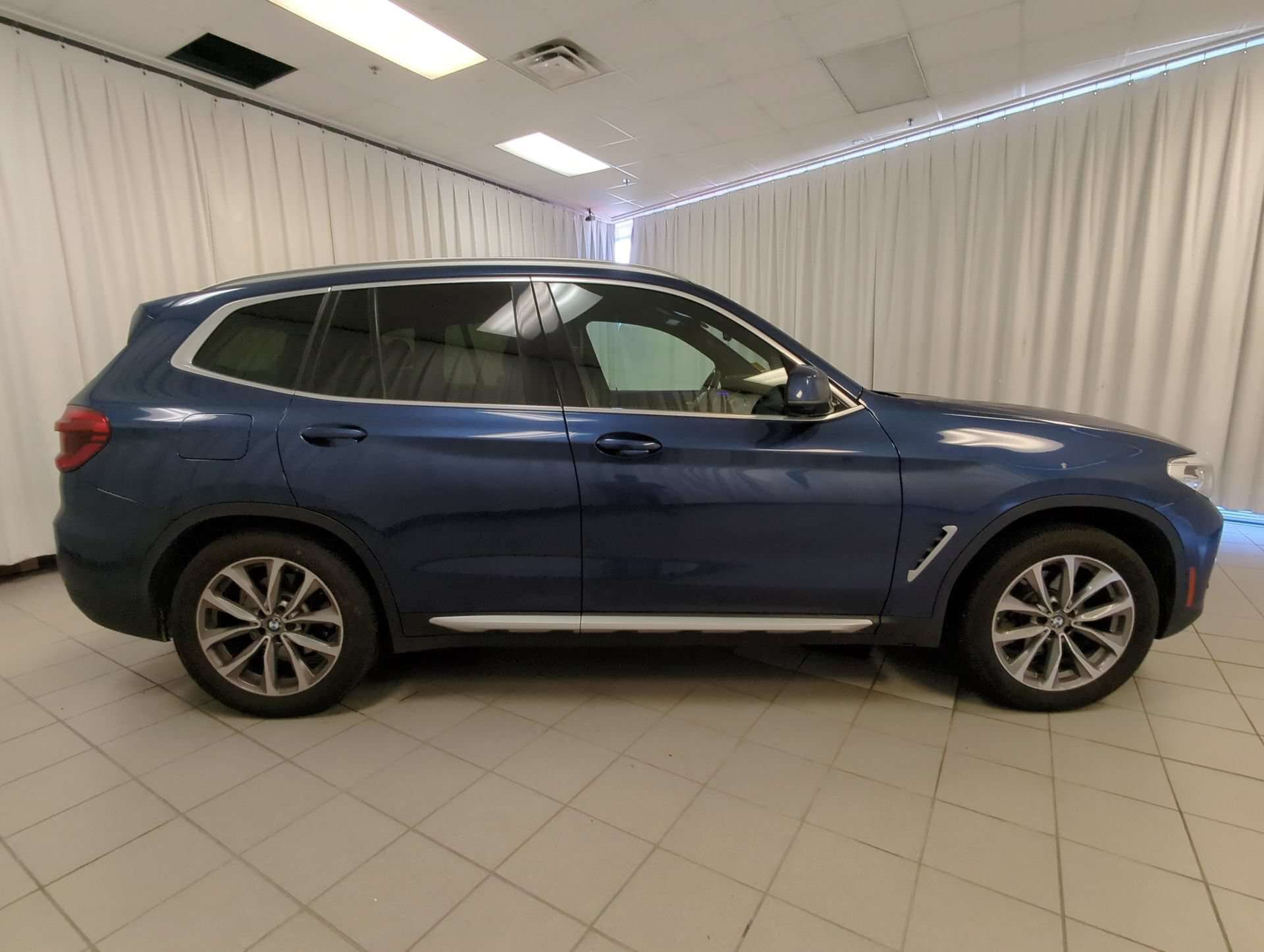 2019 BMW X3 2,000 cc 4 cyl thumb 9