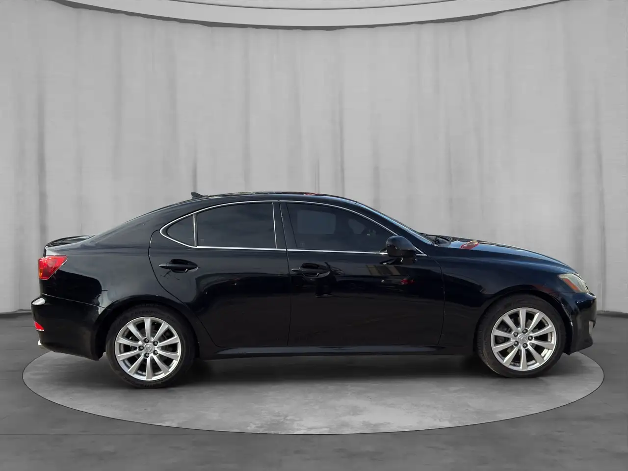 Lexus IS photo Lexus IS
