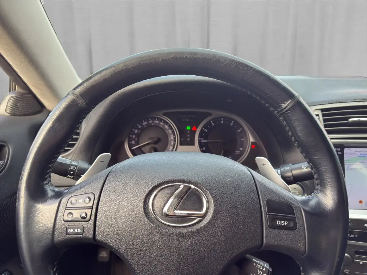 Lexus IS photo Lexus IS