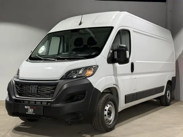 Fiat Ducato view 4