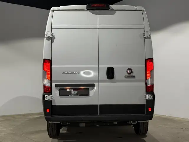 Fiat Ducato view 6