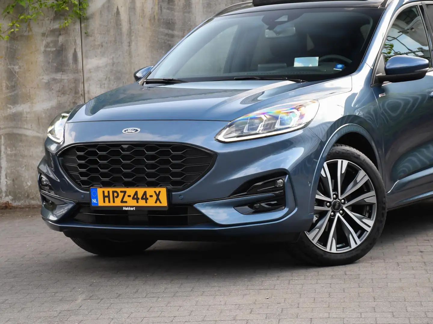 Ford Kuga ST-Line X 2.5 FHEV 190pk Automaat SCHUIF-DAK | WIN Bleu - 2