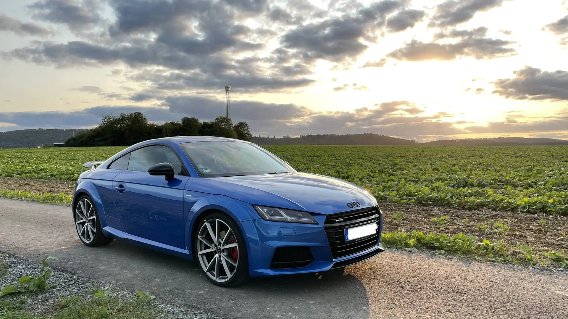 Audi TT Coupe 2.0 TFSI quattro S tronic Competition B&O Bleu - 1