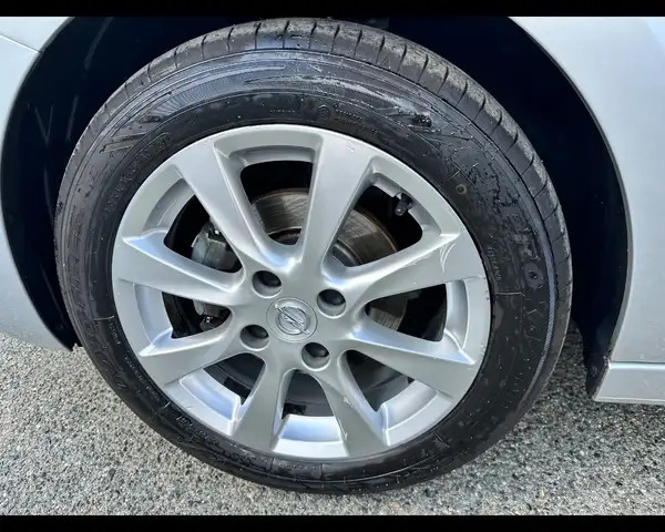 Opel Corsa view 3