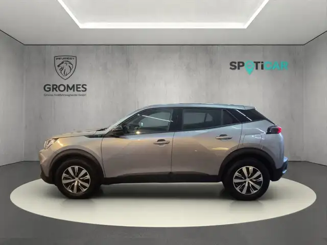 Peugeot 2008 view 6