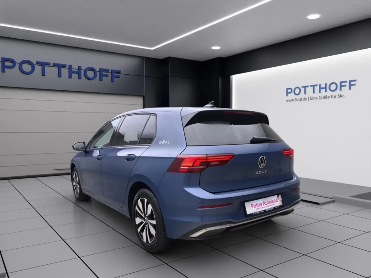 Volkswagen Golf 1.5 TSI GOAL PDC SITZHZG AHK LED Blau - 2