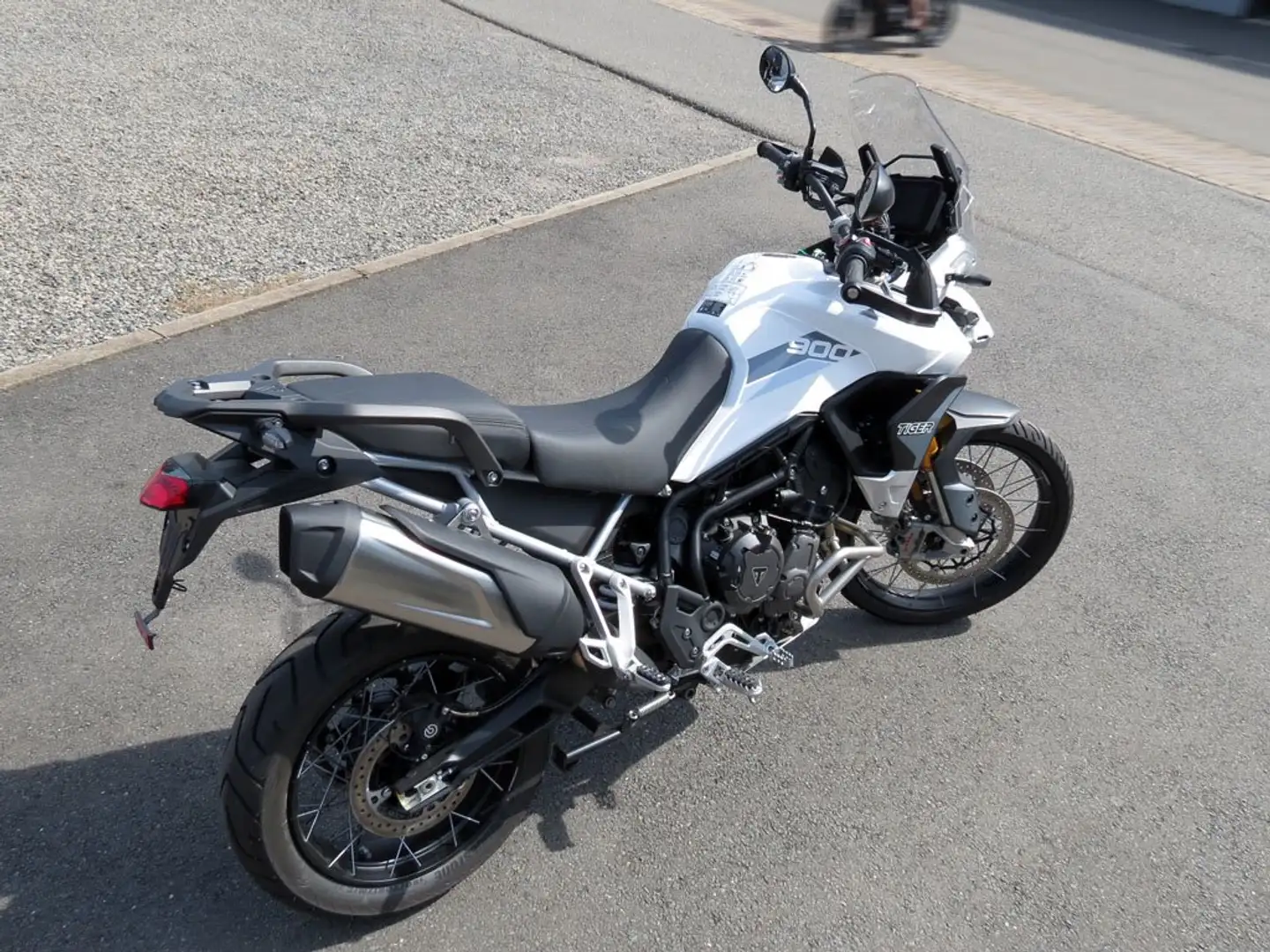 Triumph Tiger 900 Rally Pro Alb - 2