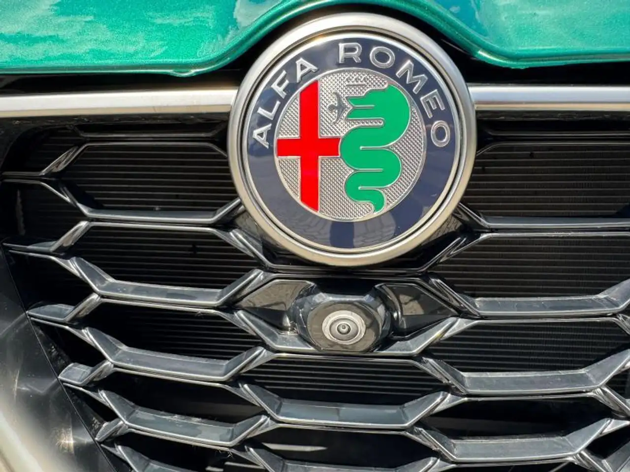 Alfa Romeo Tonale 2025 — фото 19