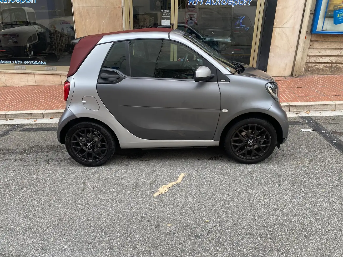 smart forTwo Fortwo Cabrio 0.9 90 ch S Gris - 2