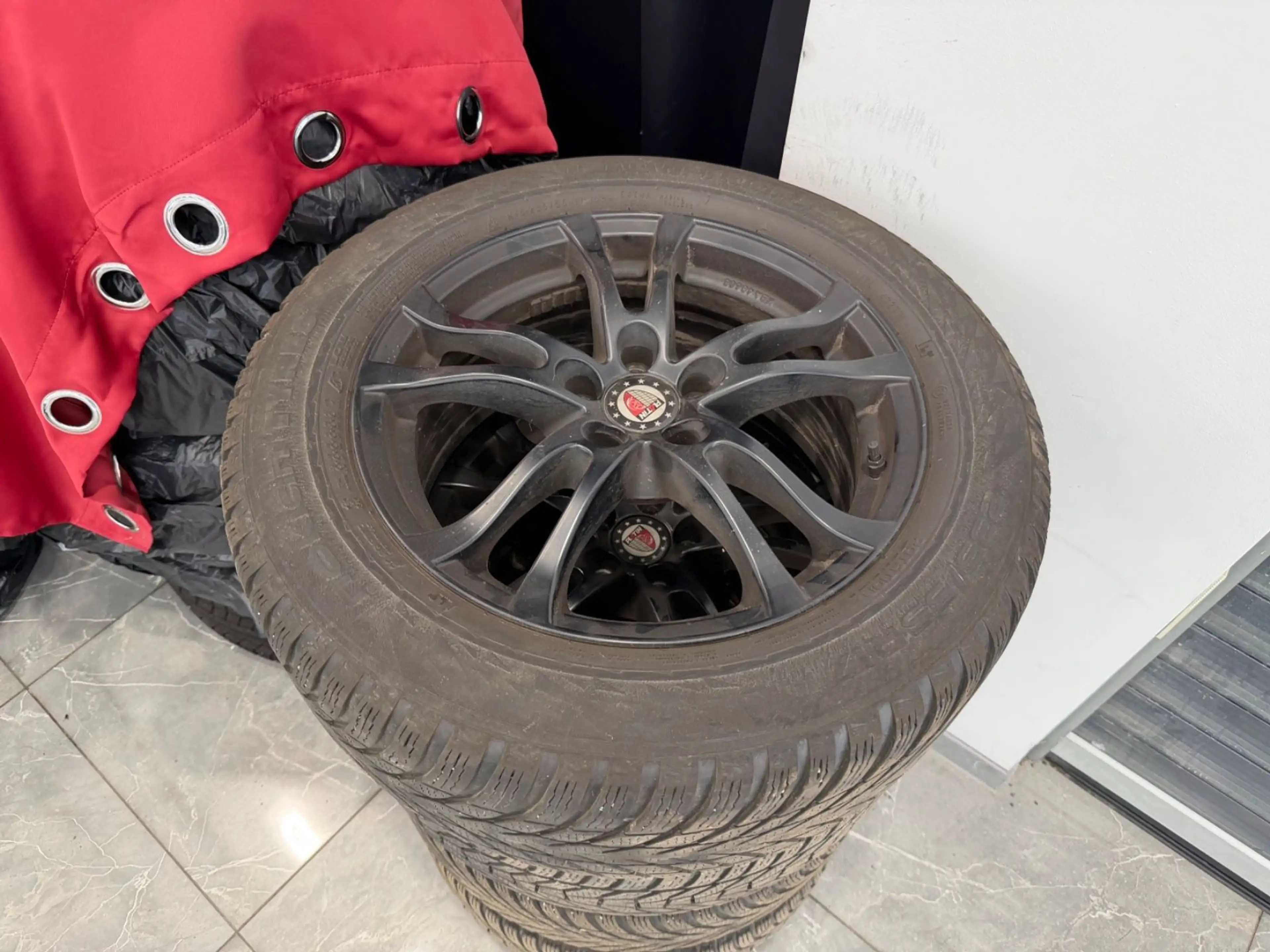 Ford S-Max S-MAX Titanium 7-SITZER AUTOMATIK+PANO+KAMERA — photo 14