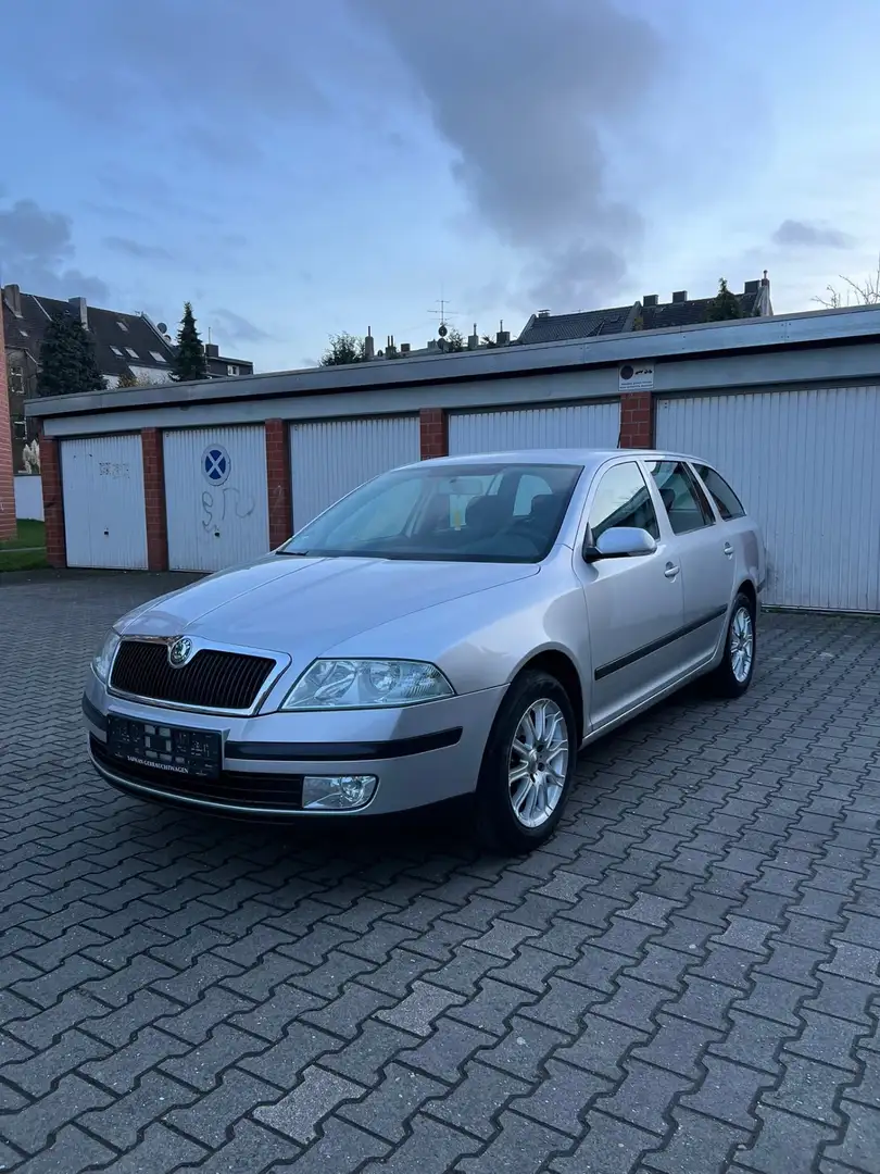 Skoda Octavia Combi 1.9 TDI DPF DSG Team Edition - 2