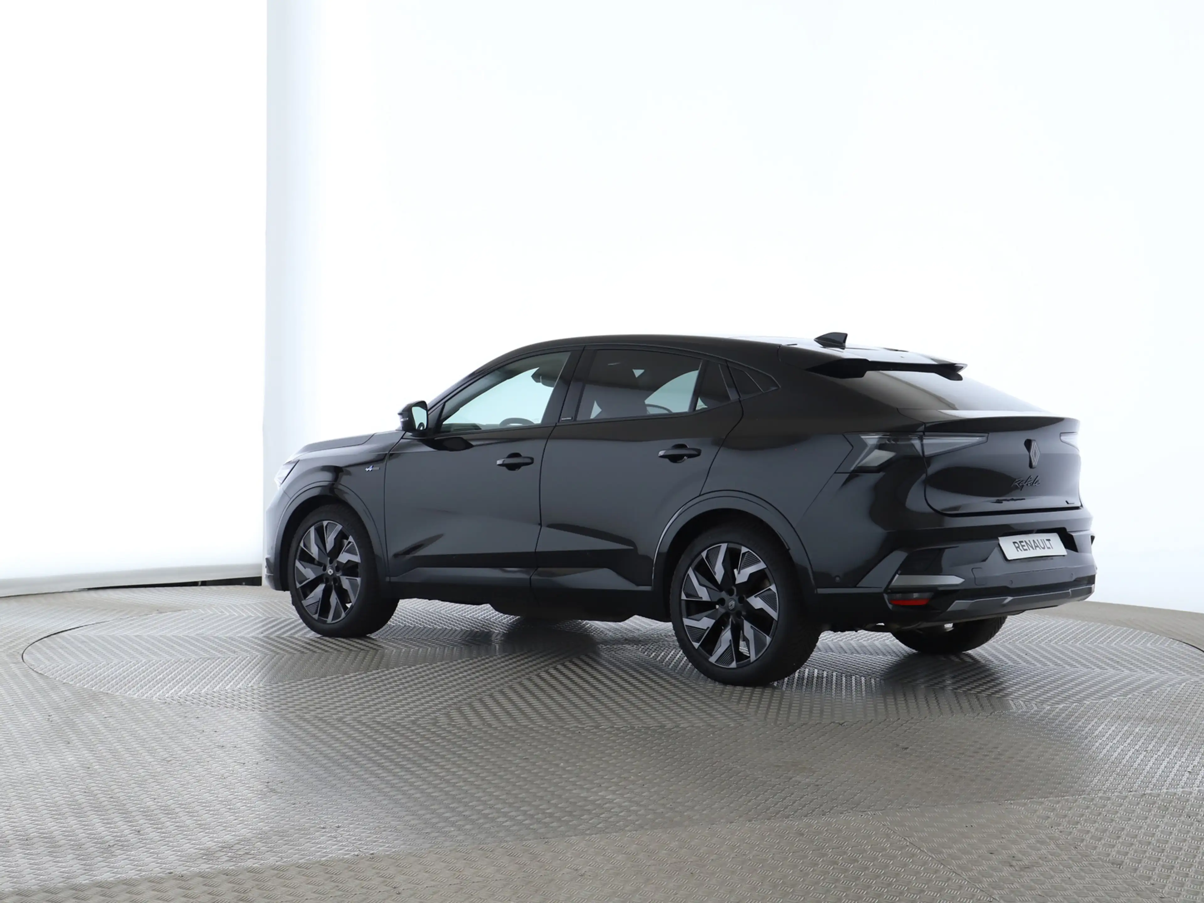 Renault Rafale 1.2 E-TECH Hybrid 200 Esprit Alpine — photo 11