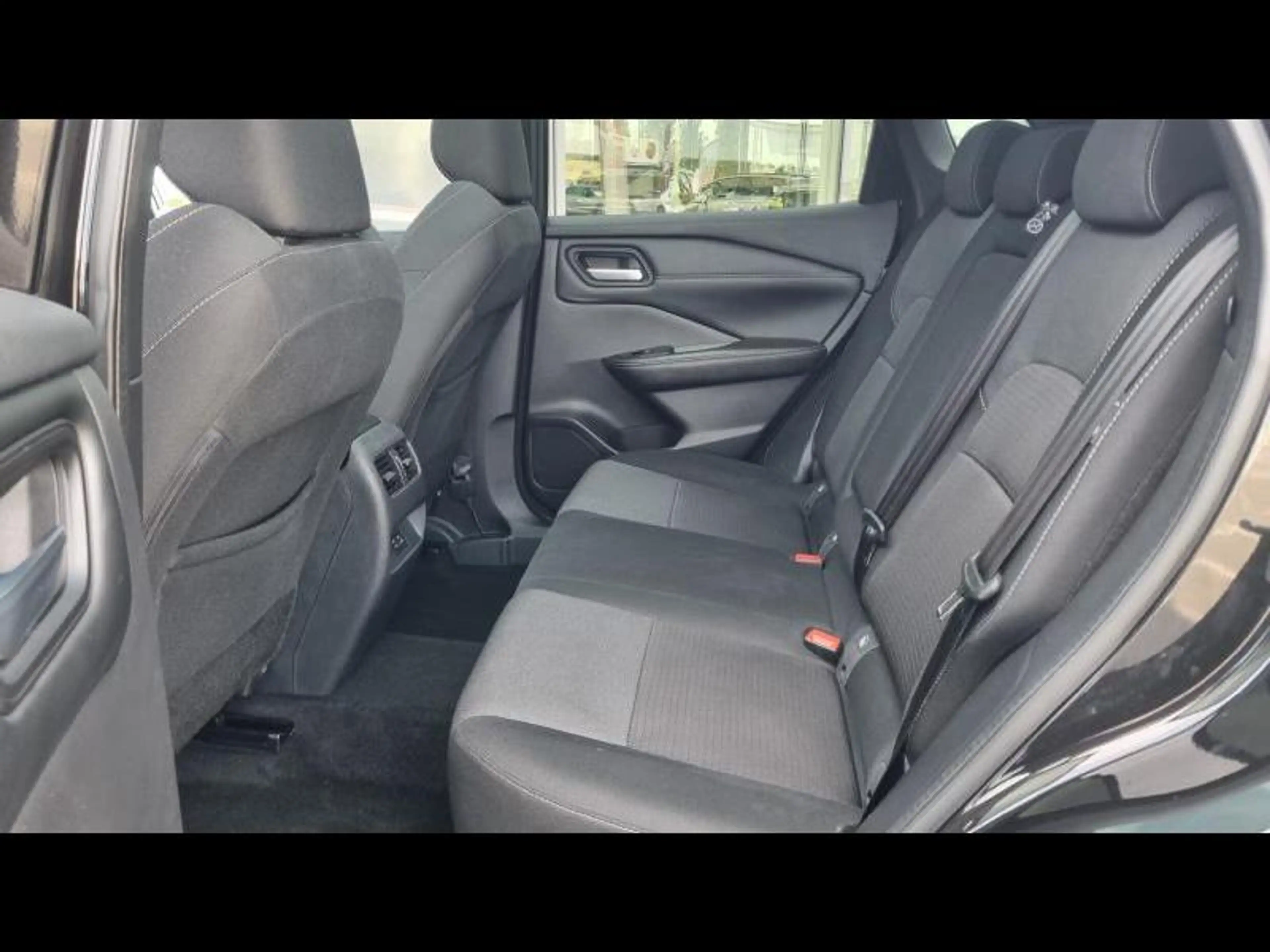 Nissan Qashqai 1.3 Tce 140ch — photo 10