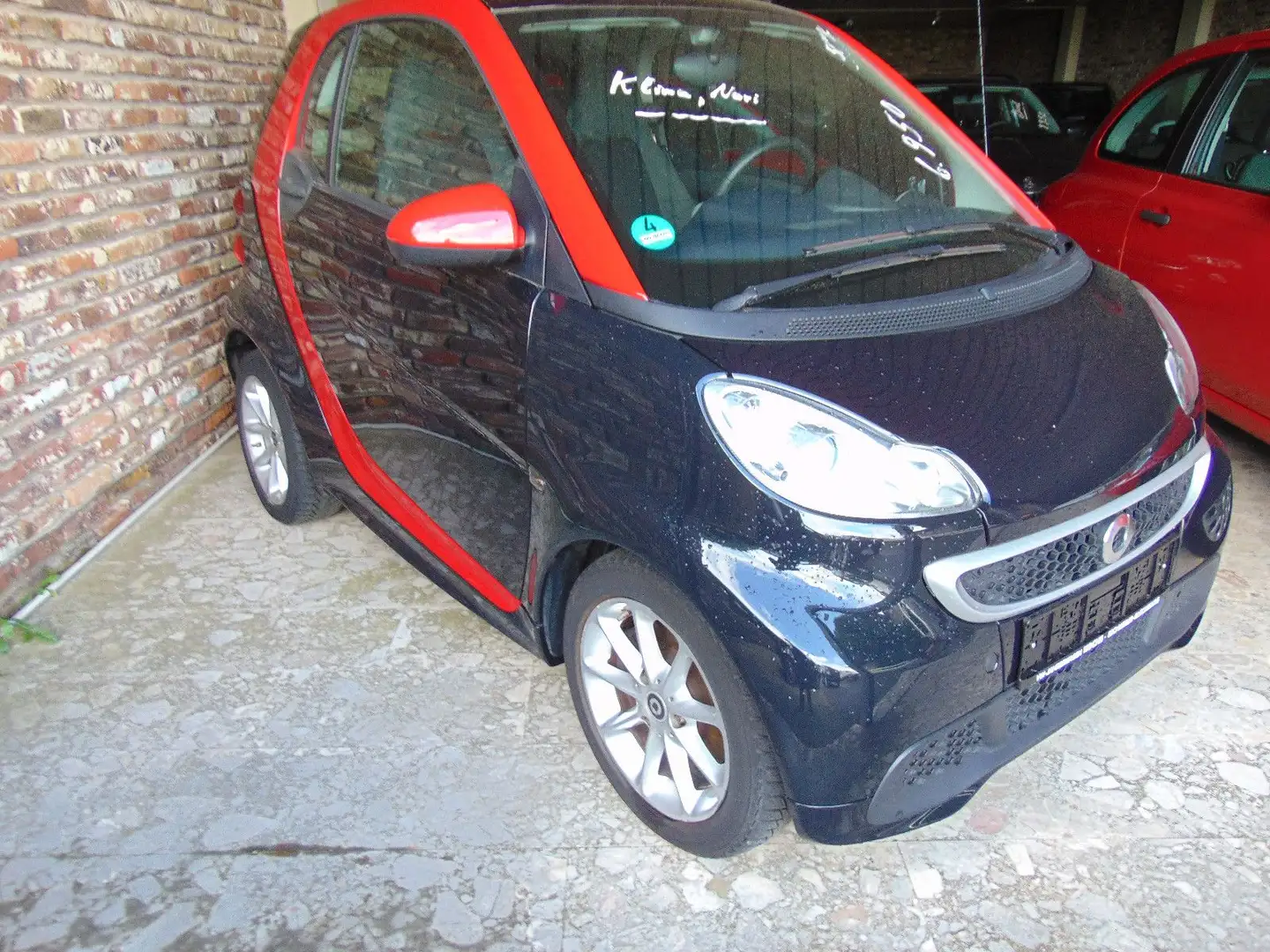smart forTwo coupé 1.0 52kW mhd passion Automatik Schwarz - 2