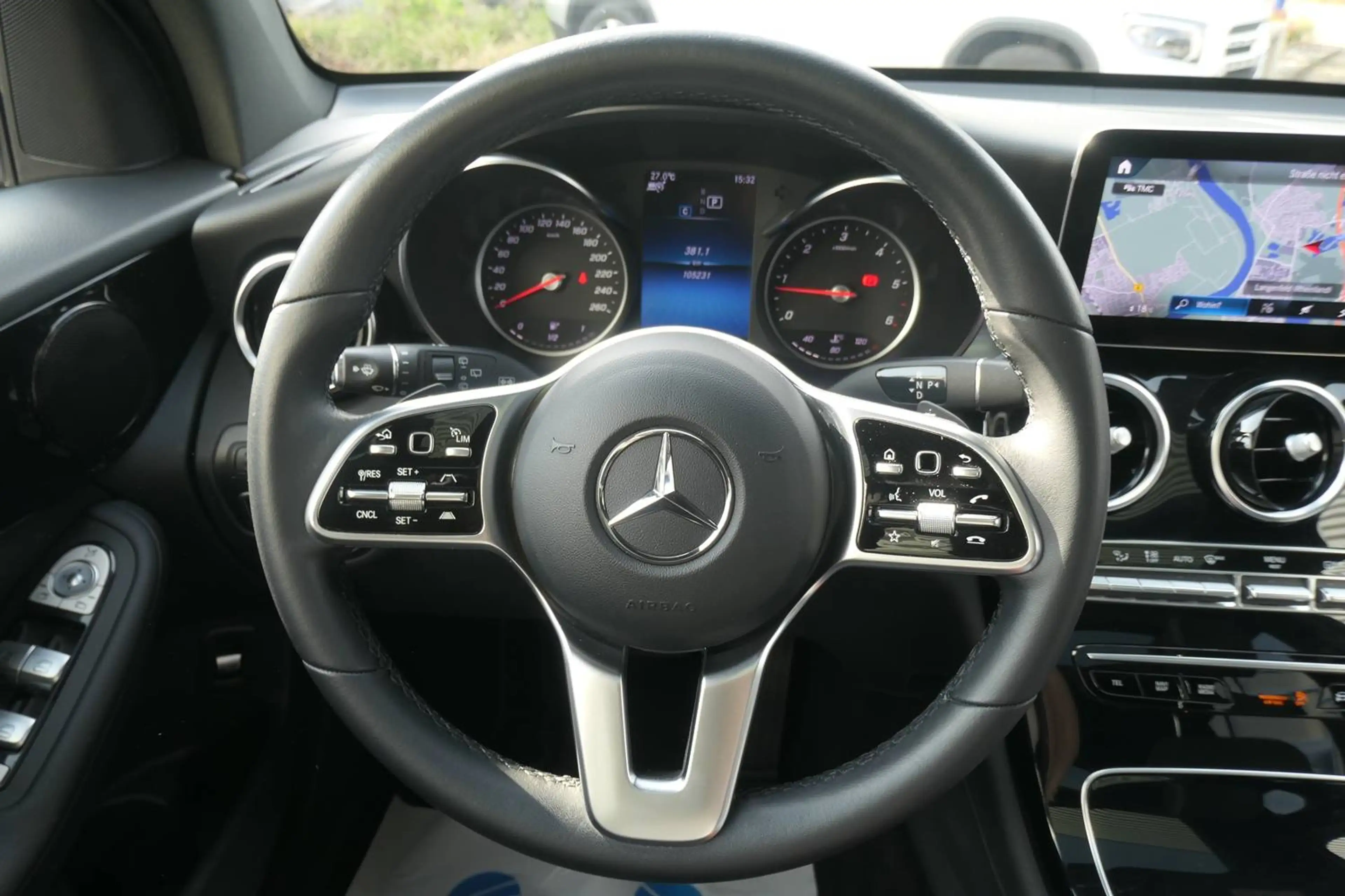 Mercedes-Benz GLC 220 GLC Diesel d 4Matic 9G-TRONIC Panorama Night Paket Kamera Top Zustand! — photo 11