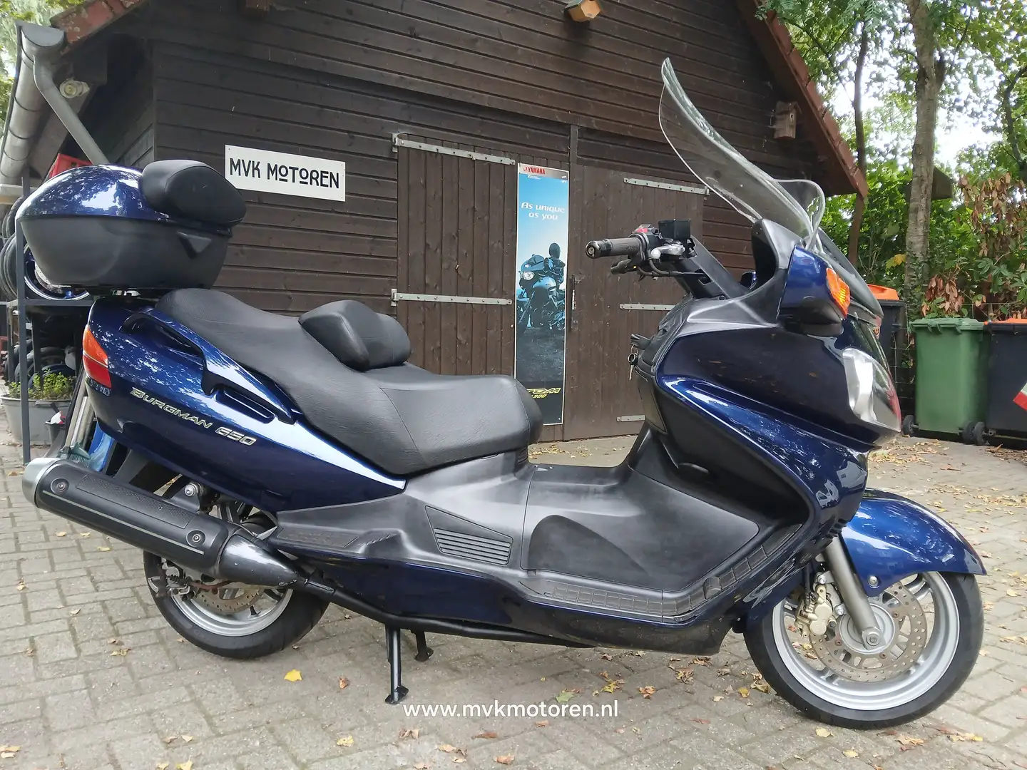 Suzuki Burgman 650 Blauw - 1
