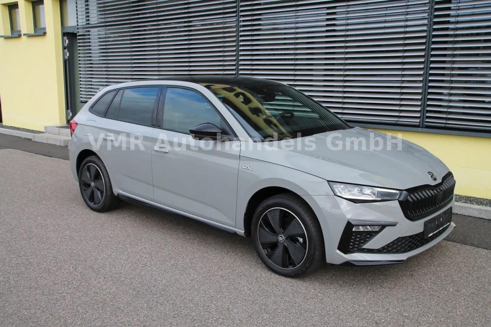 Skoda Scala 1.5 TSI DSG Monte Carlo *Pano*5J.Garantie* Gris - 2