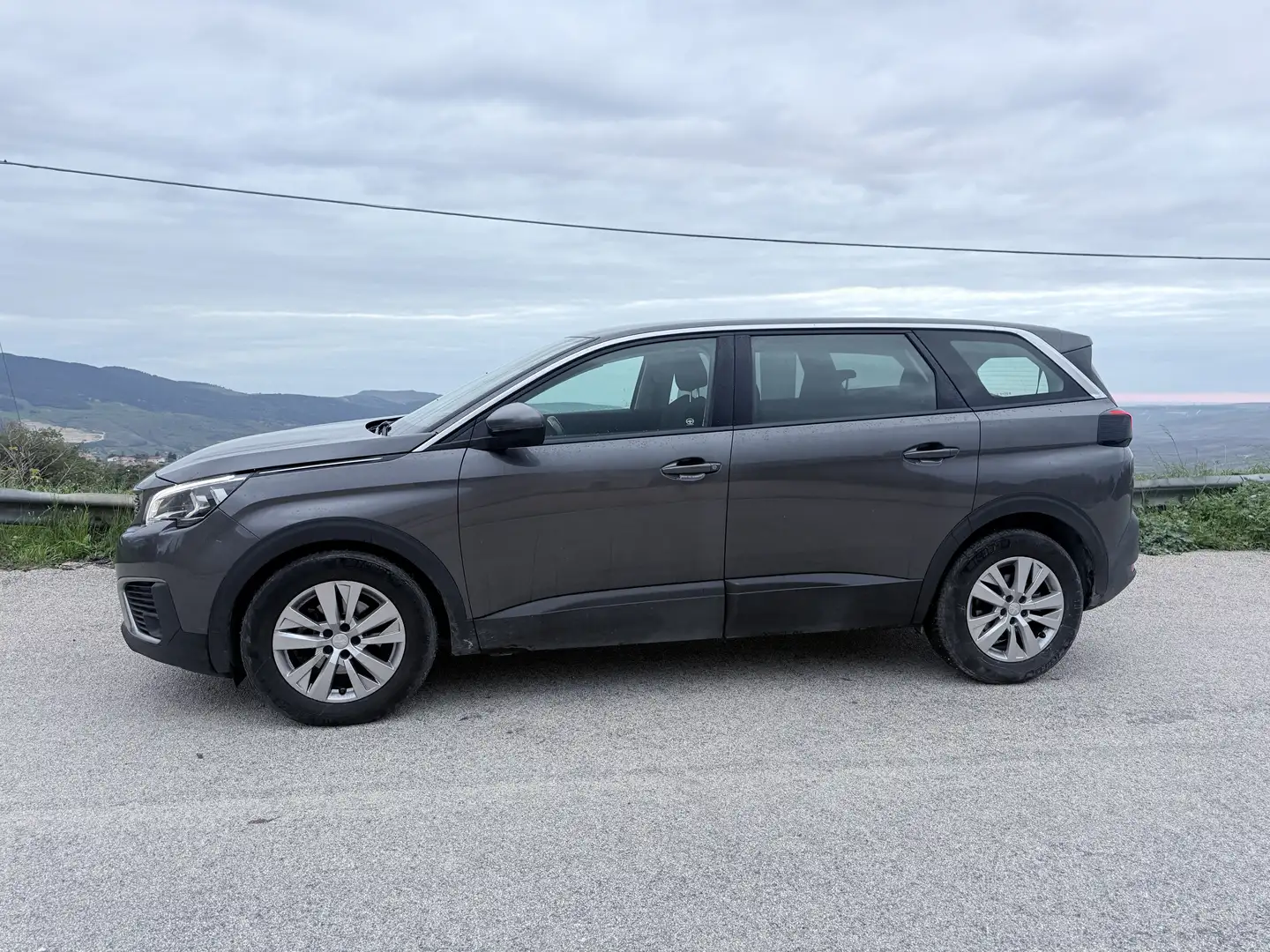 Peugeot 5008 1.5 bluehdi Business s&s 130cv 7p.ti - 1