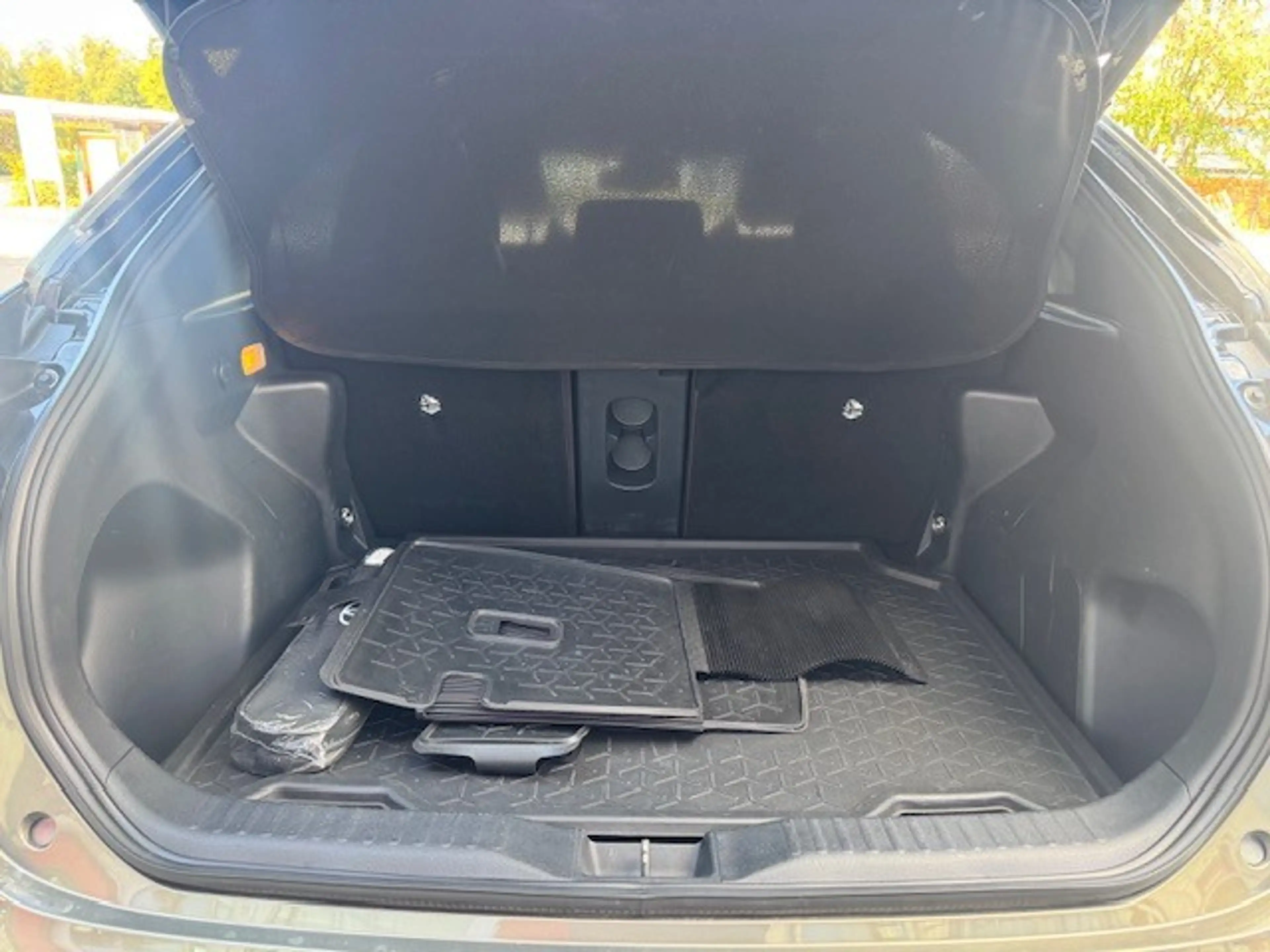 Toyota Yaris Cross Hybrid 1.5 VVT-i Adventure — photo 9