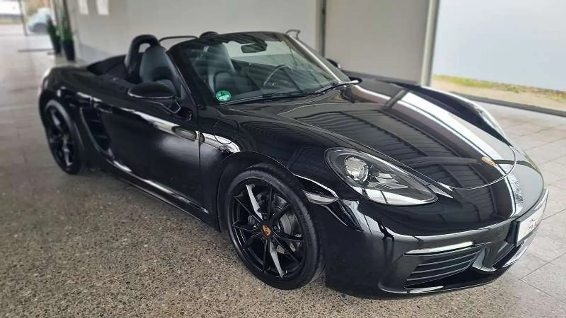Porsche Boxster 718 Boxster Nav*Xen*SH*TM*Park/Kam*20*Spur*Bose Schwarz - 2