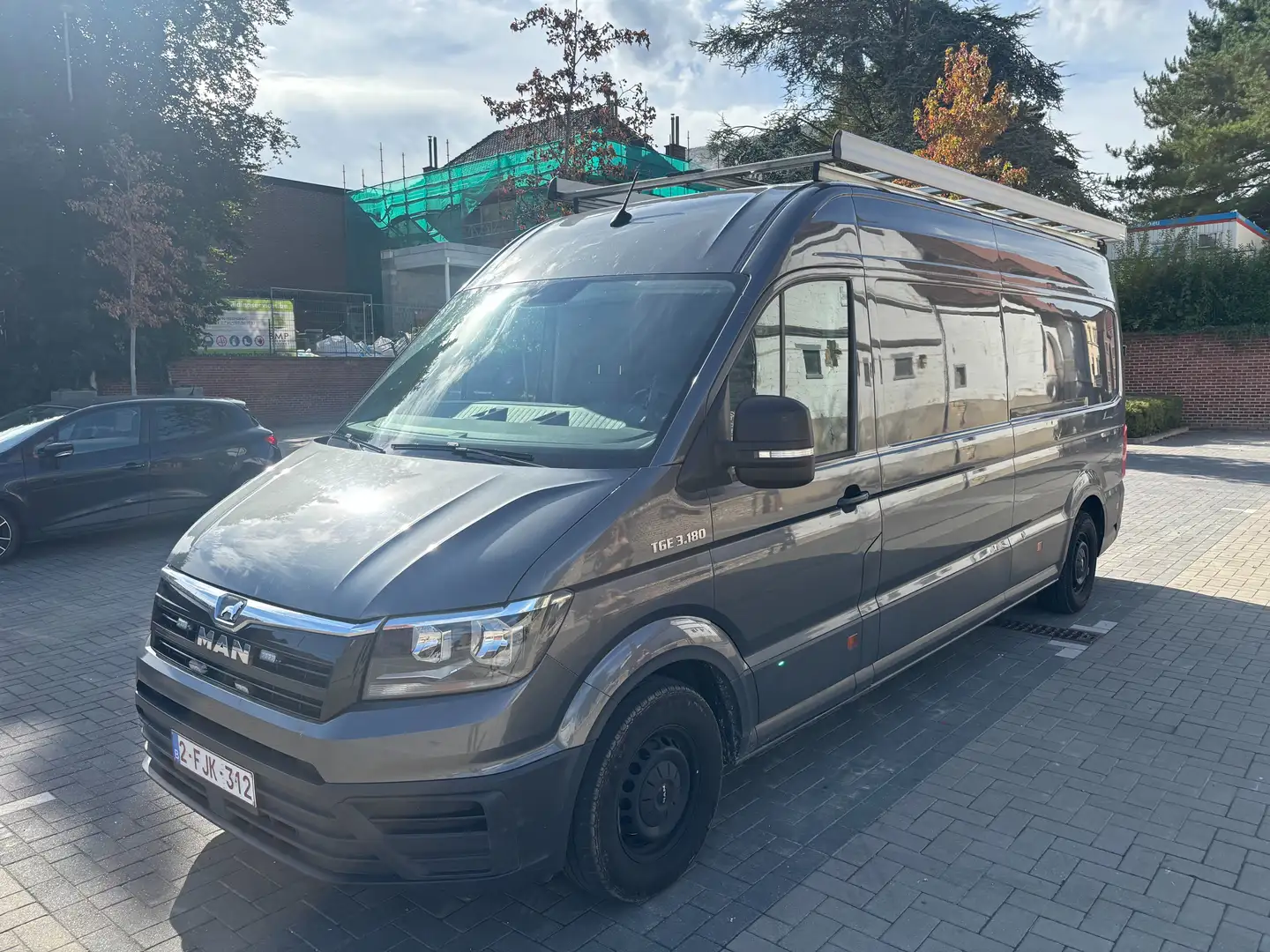 MAN TGE 180 pk Grijs - 1