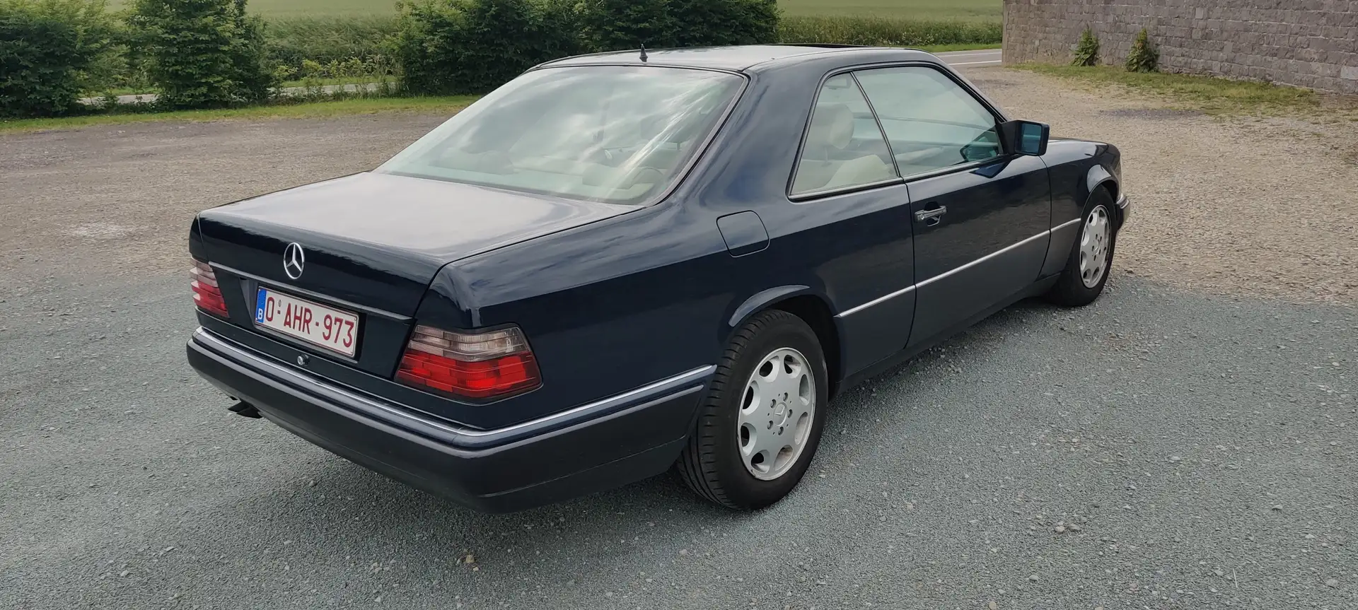 Mercedes-Benz E 320 Coupé - 2