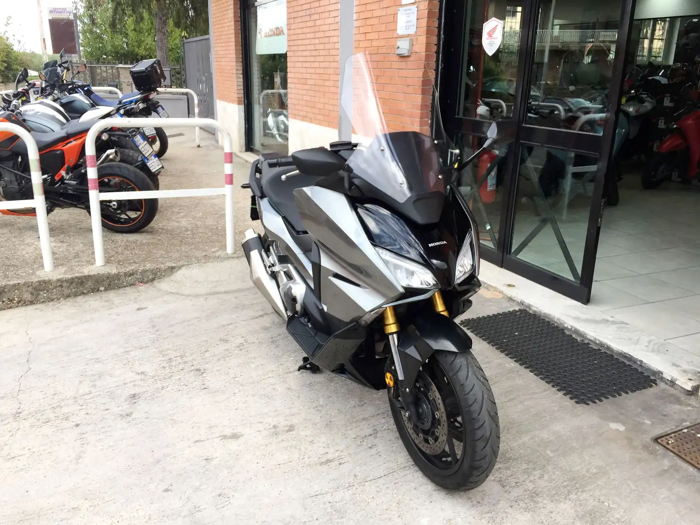 Honda Forza 750 2024 - PERMUTE - FINANZIAMENTI Grigio - 2