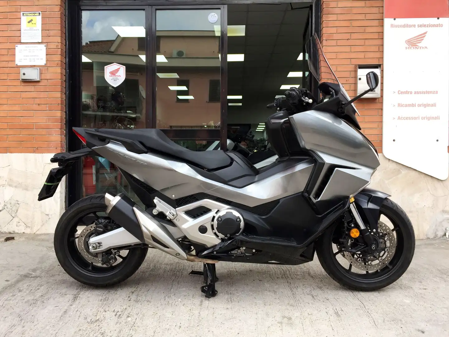 Honda Forza 750 2024 - PERMUTE - FINANZIAMENTI Grigio - 1