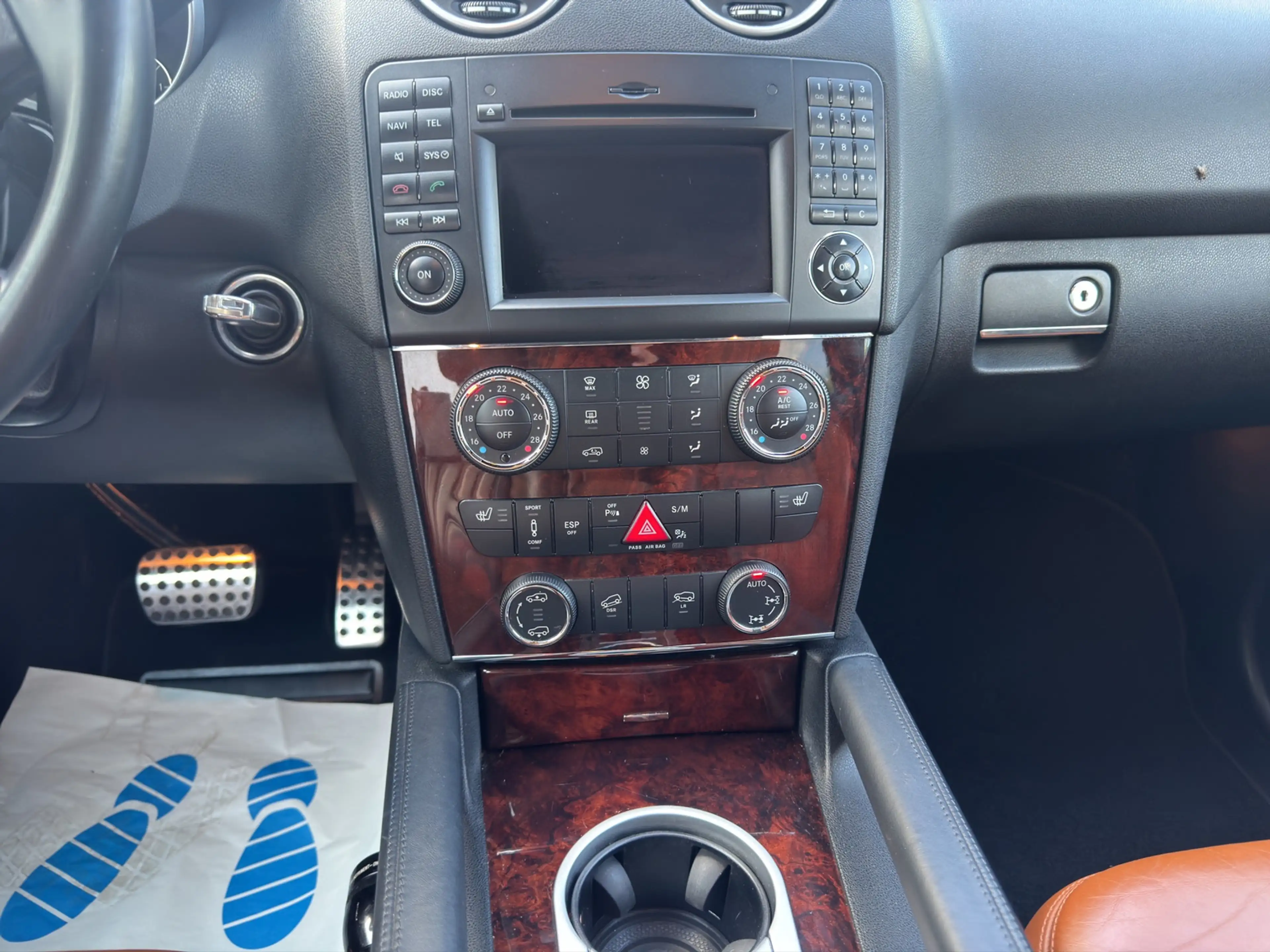 Mercedes-Benz ML 350 BlueTEC 4Matic 7G-TRONIC DPF Grand Edition~ALLRAD~ — photo 10