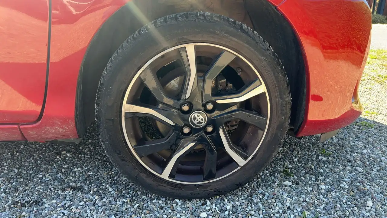 Toyota Yaris Yaris — photo 17
