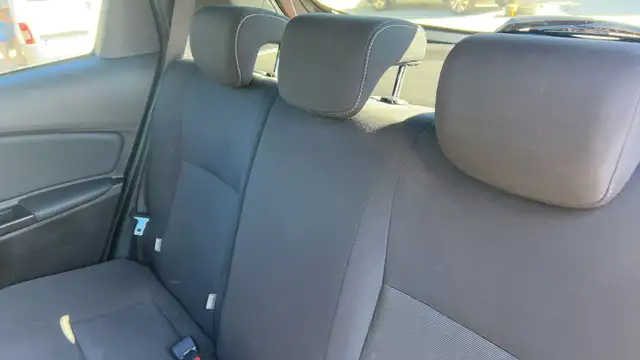 Toyota Yaris view 9